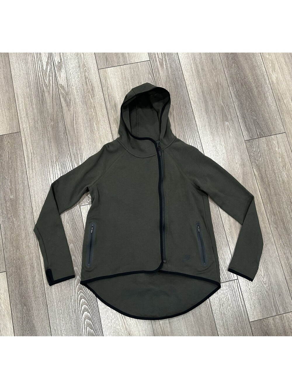 Nike Tech Hoodie Womens Size S Green Zip Up Asymmetrical Hi Low Cape Sweatshirt